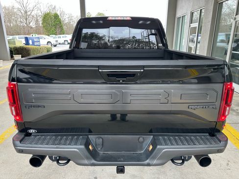 Used 2018 Ford F150 Raptor w/ Equipment Group 802A Luxury image 13