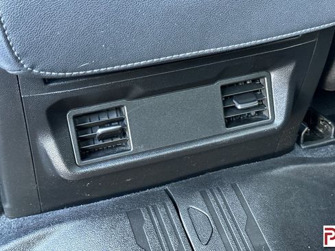 Used 2022 GMC Sierra 2500 SLE w/ Fleet Comfort Package image 14