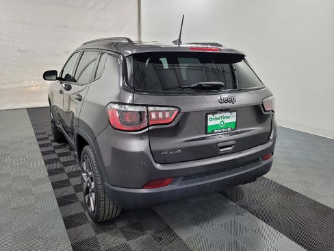 Used 2021 Jeep Compass Latitude AWD/4WD image 5