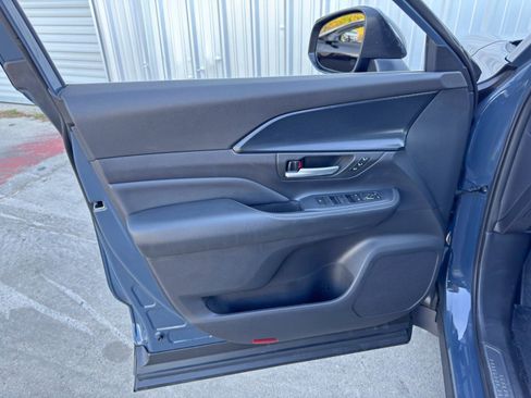 Used 2024 Toyota Grand Highlander AWD Hybrid image 42