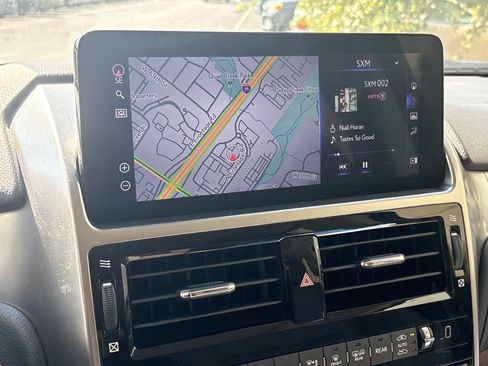 Used 2023 Lexus GX 460 Premium w/ Accessory Package AWD/4WD image 24