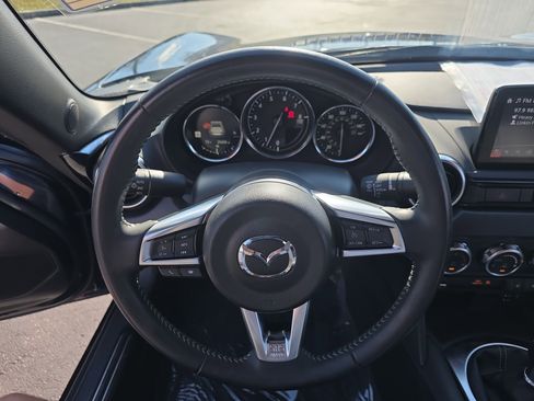 Used 2021 MAZDA MX-5 Miata RF Grand Touring image 26