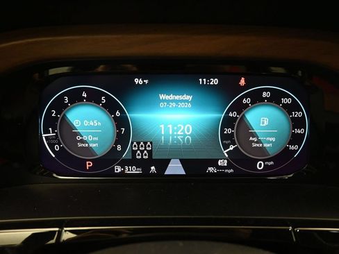 Used 2025 Volkswagen Atlas SE FWD image 3
