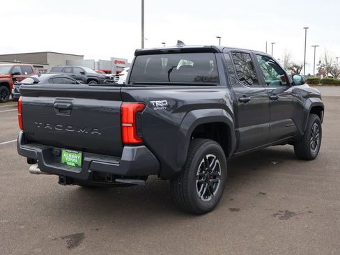 Used 2026 Toyota Tacoma TRD Sport AWD/4WD image 7
