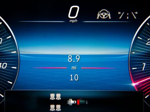 New 2026 Mercedes-Benz GLS 450 4MATIC image 25