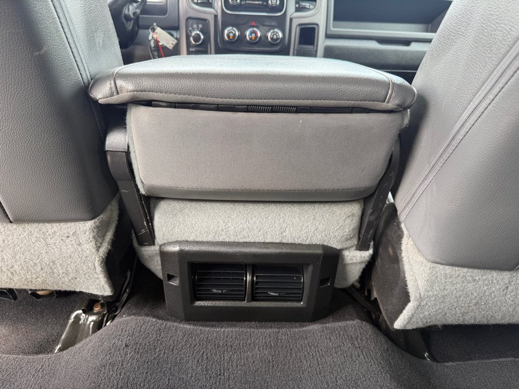 Used 2018 RAM 2500 Tradesman w/ Chrome Appearance Group AWD/4WD image 24