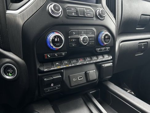 Used 2021 GMC Sierra 1500 Denali w/ Denali Premium Package image 24