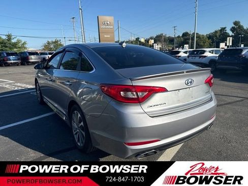Used 2016 Hyundai Sonata Sport w/ Option Group 03 FWD image 5