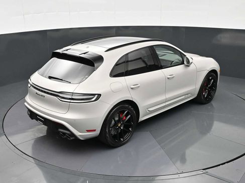 New 2026 Porsche Macan GTS AWD/4WD image 33