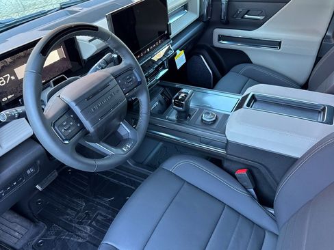 New 2026 GMC Hummer EV SUV w/ LPO, Sport Package image 9