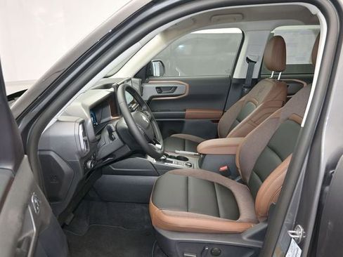 New 2025 Ford Bronco Sport Outer Banks w/ Outer Banks Tech Package+ AWD/4WD image 17