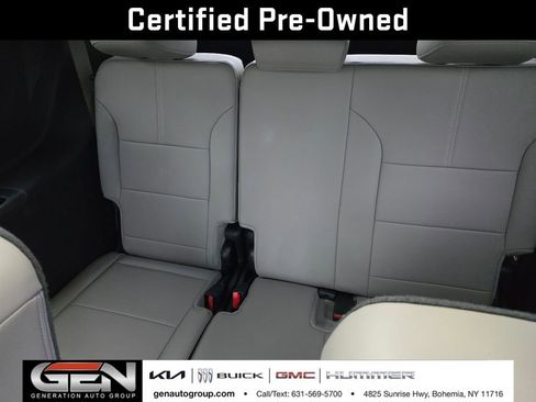 Used 2024 GMC Acadia Elevation image 19