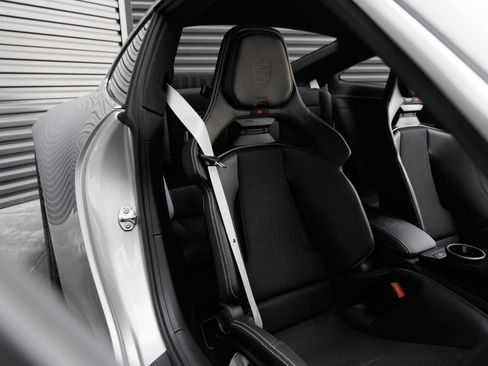 Certified 2026 Porsche 911 GT3 RWD image 37