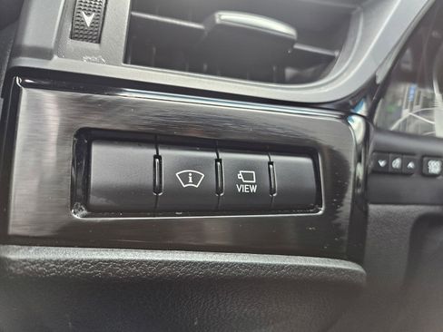 Used 2022 Lexus ES 300h w/ Luxury Package image 19