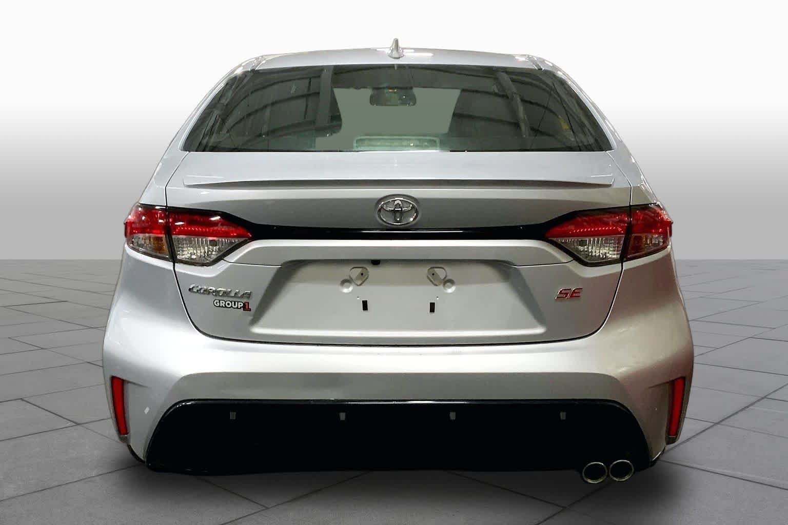 Used 2026 Toyota Corolla SE FWD image 5