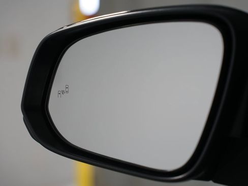 Certified 2025 Toyota Tacoma SR5 image 26