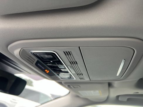 New 2026 Lincoln Nautilus Reserve w/ Jet Appearance Package image 12