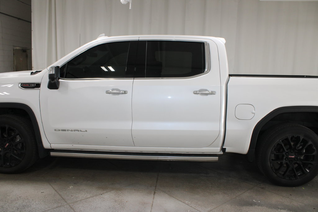 Used 2023 GMC Sierra 1500 Denali AWD/4WD image 6