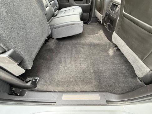 Used 2018 GMC Sierra 1500 Denali image 39