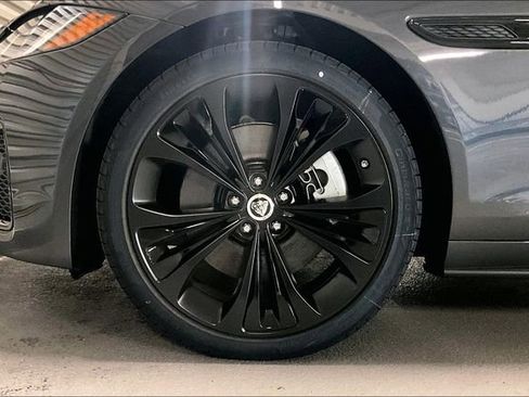 New 2024 Jaguar XF R-Dynamic SE AWD/4WD image 10