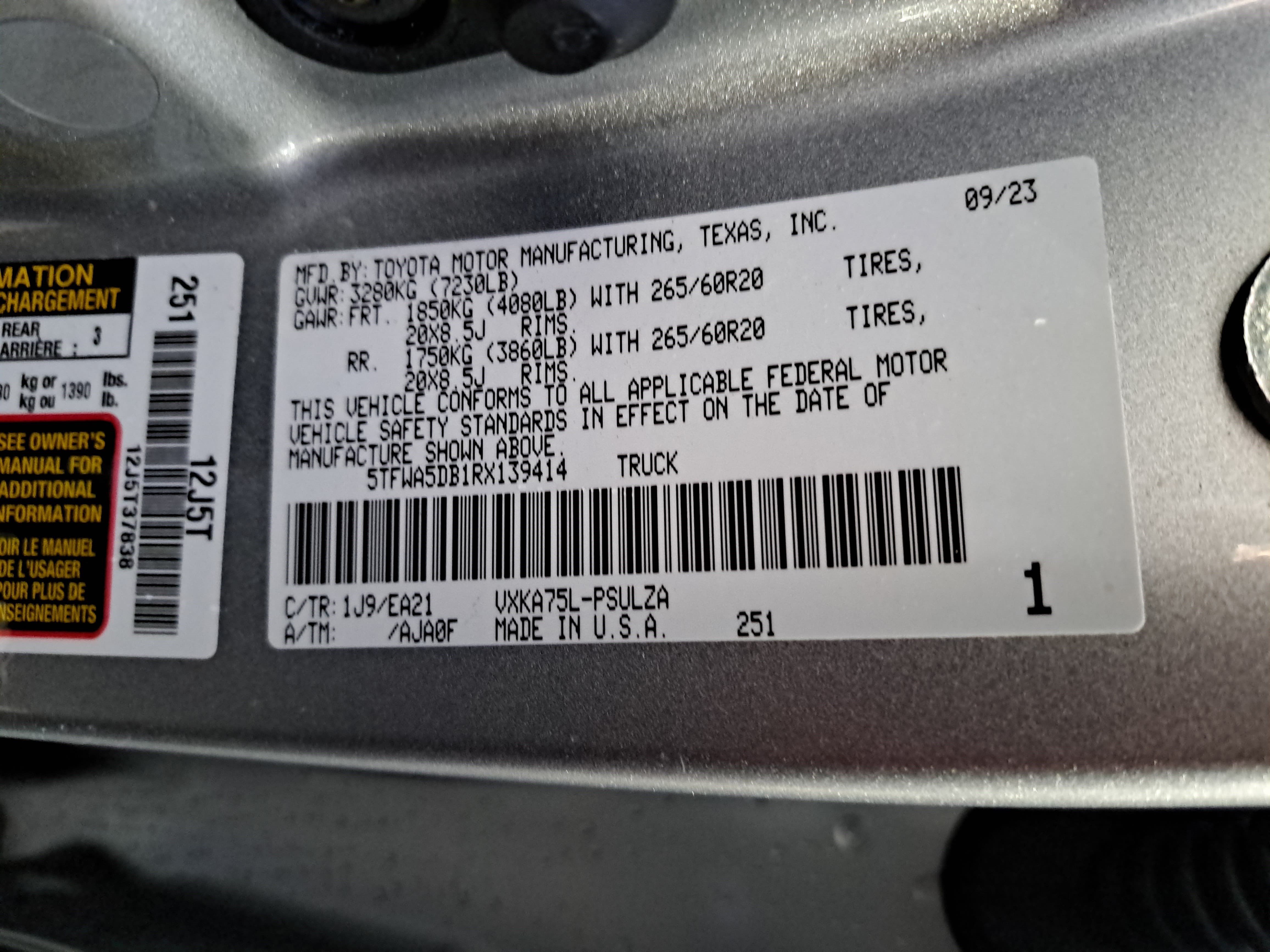 Used 2024 Toyota Tundra Limited w/ TRD Off-Road Package AWD/4WD image 34