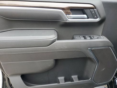 Used 2026 Chevrolet Silverado 1500 RST image 15