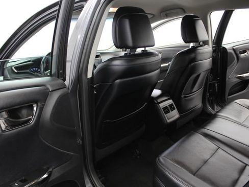 Used 2016 Toyota Avalon XLE FWD image 17