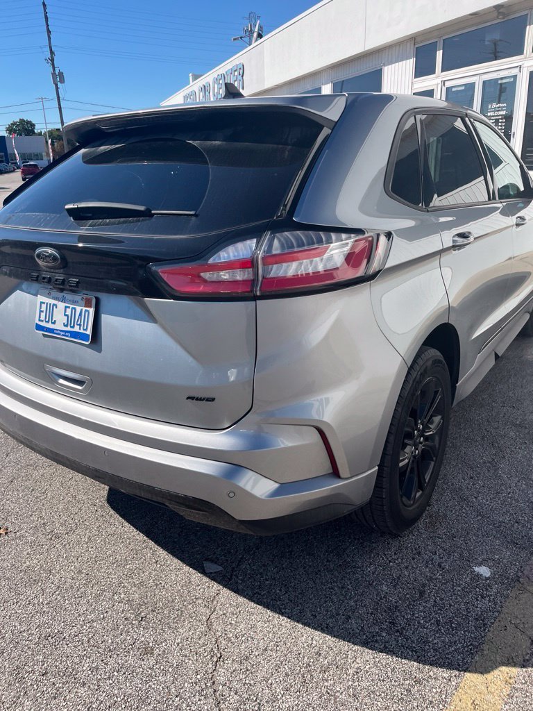 Used 2024 Ford Edge SE w/ Black Appearance Package AWD/4WD image 7