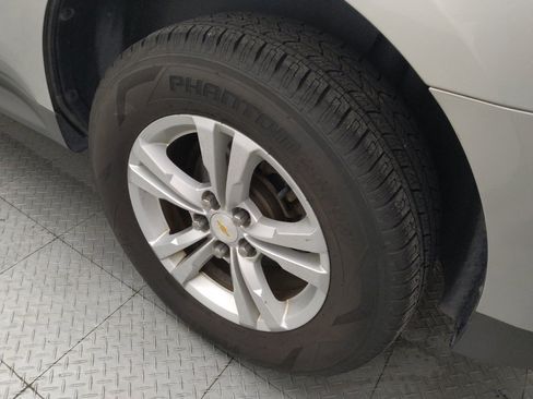 Used 2015 Chevrolet Equinox LS FWD image 31