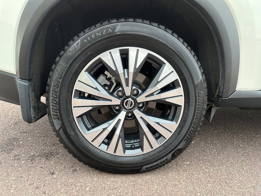 Used 2021 Nissan Rogue SV w/ Premium Package AWD/4WD image 38