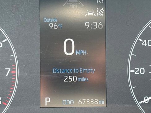 Certified 2024 Toyota Corolla LE w/ LE Convenience Package FWD image 10