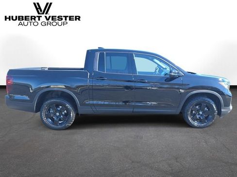 New 2026 Honda Ridgeline Black Edition image 5