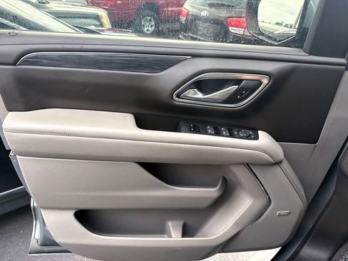 Used 2023 GMC Yukon SLT image 14