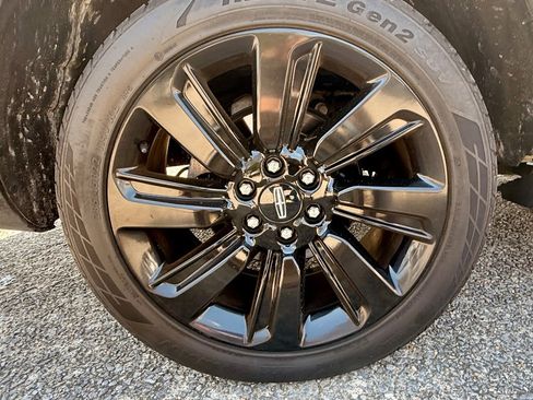 Used 2022 Lincoln Navigator L Black Label image 6