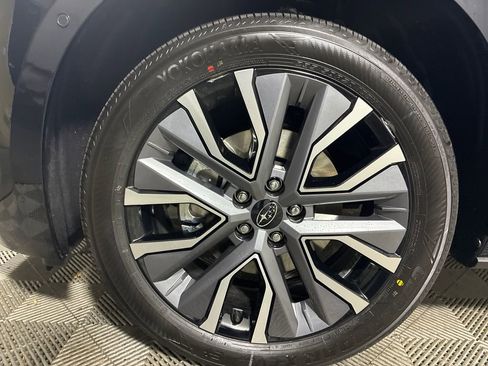 New 2026 Subaru Solterra Limited image 3