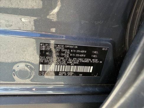 Used 2021 Toyota Venza LE w/ Carpet Mat Package (TMS) AWD/4WD image 27