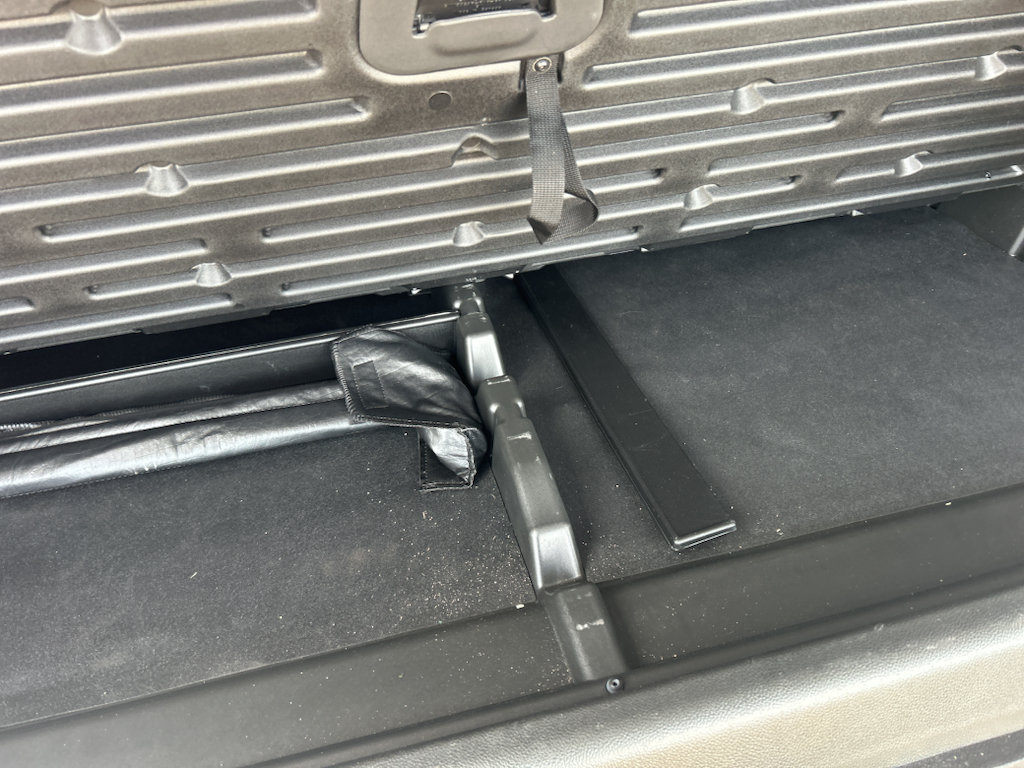 Used 2016 GMC Yukon XL SLT RWD image 22