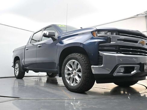 Used 2022 Chevrolet Silverado 1500 LTZ AWD/4WD image 19