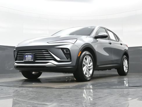 Used 2025 Buick Envista Preferred w/ Convenience II Package FWD image 25