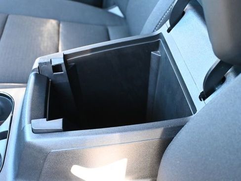 Used 2024 Chevrolet Colorado LT w/ LT Convenience Package II image 25