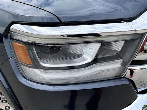 Used 2020 RAM 1500 Laramie RWD image 28