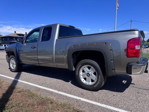 Used 2007 Chevrolet Silverado 1500 LT w/ Towing Package image 7