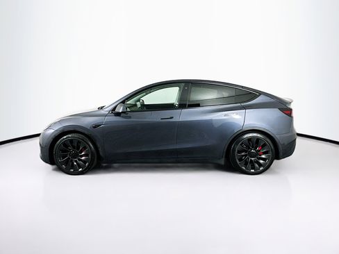 Used 2022 Tesla Model Y Performance image 4