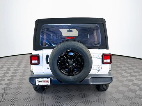 Certified 2020 Jeep Wrangler Unlimited Sport S AWD/4WD image 10