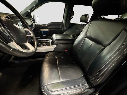 Used 2019 Ford F150 Lariat w/ Equipment Group 502A Luxury image 18