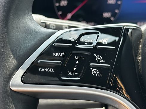 Certified 2026 Mercedes-Benz GLE 350 4MATIC image 28