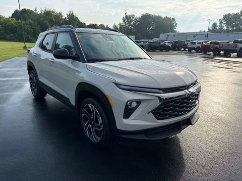 New 2026 Chevrolet TrailBlazer RS w/ Convenience Package AWD/4WD image 7