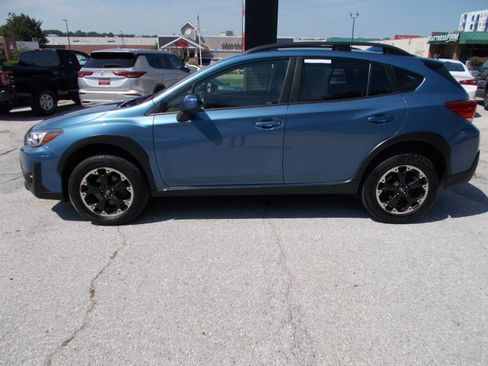 Used 2022 Subaru Crosstrek 2.0i Premium AWD/4WD image 8