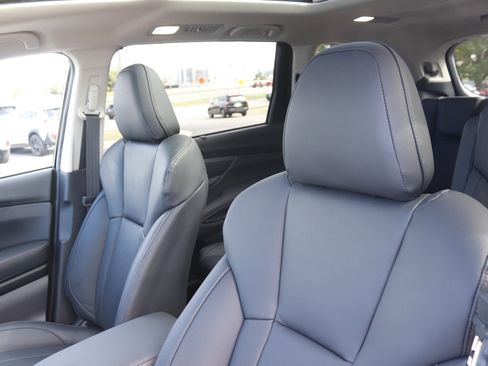 New 2025 Subaru Ascent Bronze Edition w/ Popular Package #2 image 14