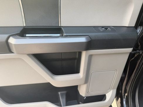 Used 2020 Ford F150 XLT RWD image 17